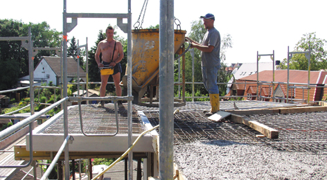 Balkon Halbfertigteil mit Korb