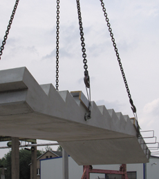 Sondertreppe mit angeformten Podest